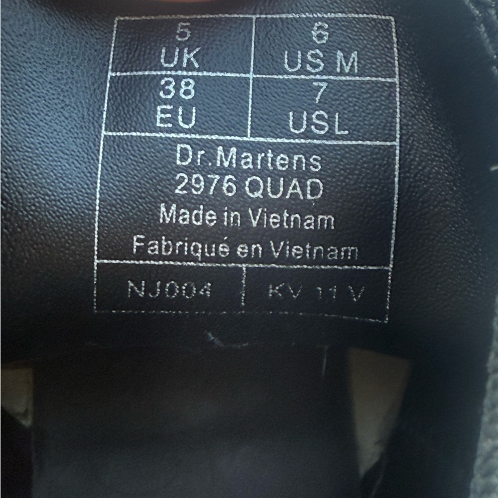 DR MARTENS 2976 QUAD UNISEX White Leather Ankle Boots 6 men’s 7Ladies - Picture 8 of 9